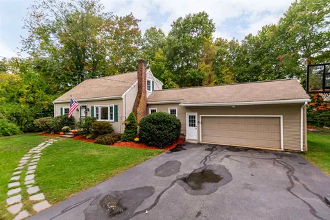 4 Exeter Road Kingston NH 03848