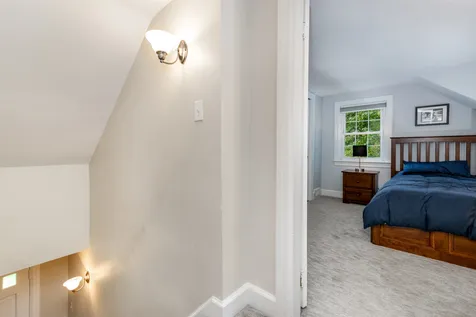4 Exeter Road Kingston NH 03848