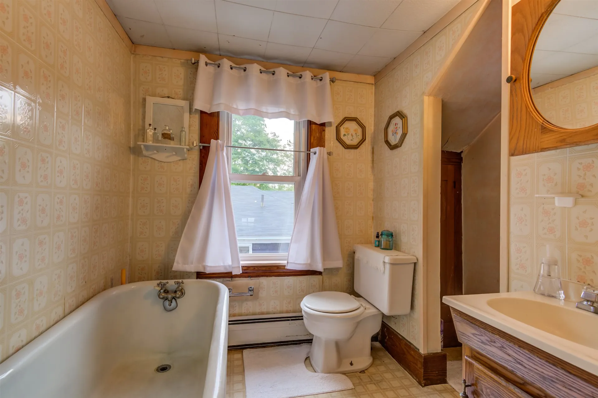 18 Gray Avenue Farmington NH 03835