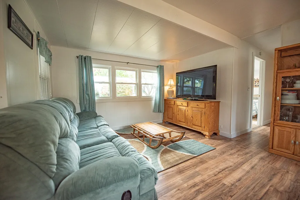 4 Carpenter Street Hooksett NH 03106