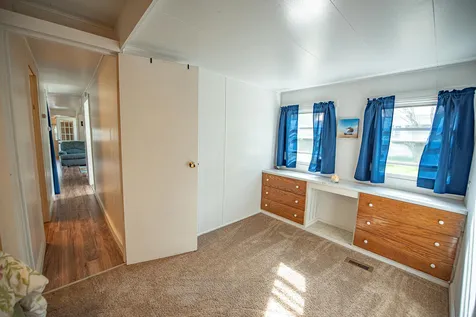 4 Carpenter Street Hooksett NH 03106