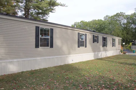 6 Lilac Drive Rochester NH 03867