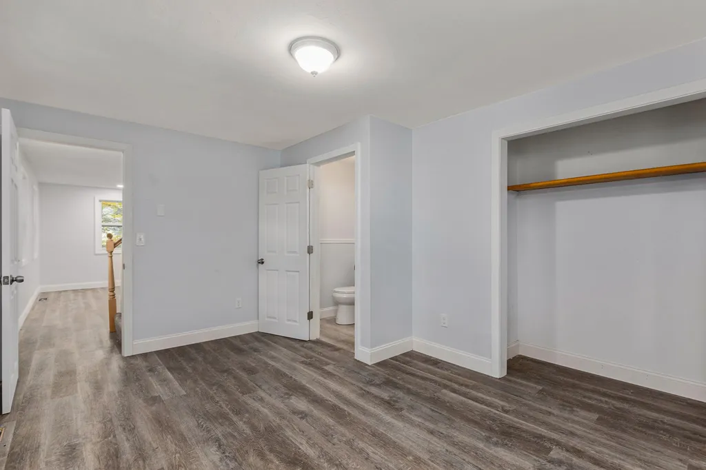245 Stepping Stones Road Barrington NH 03825