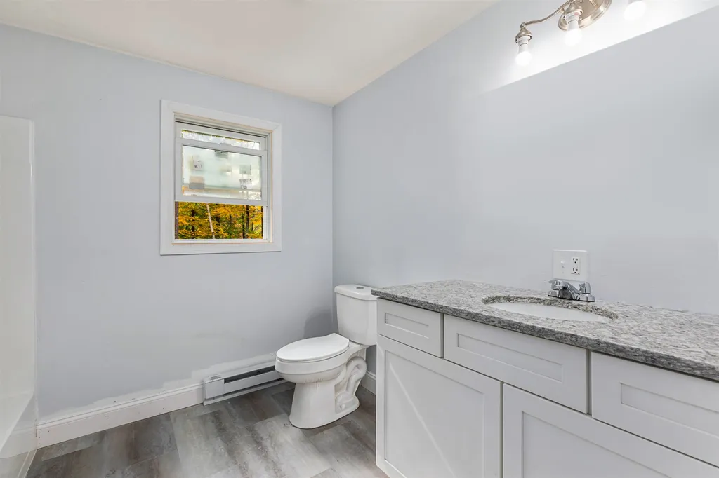 245 Stepping Stones Road Barrington NH 03825