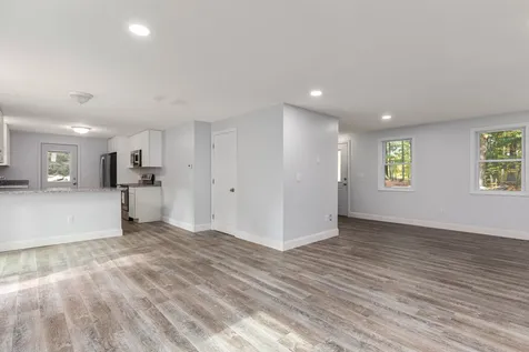 245 Stepping Stones Road Barrington NH 03825
