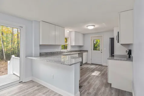 245 Stepping Stones Road Barrington NH 03825
