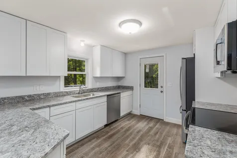 245 Stepping Stones Road Barrington NH 03825