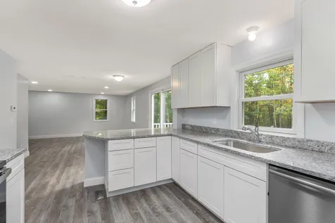 245 Stepping Stones Road Barrington NH 03825