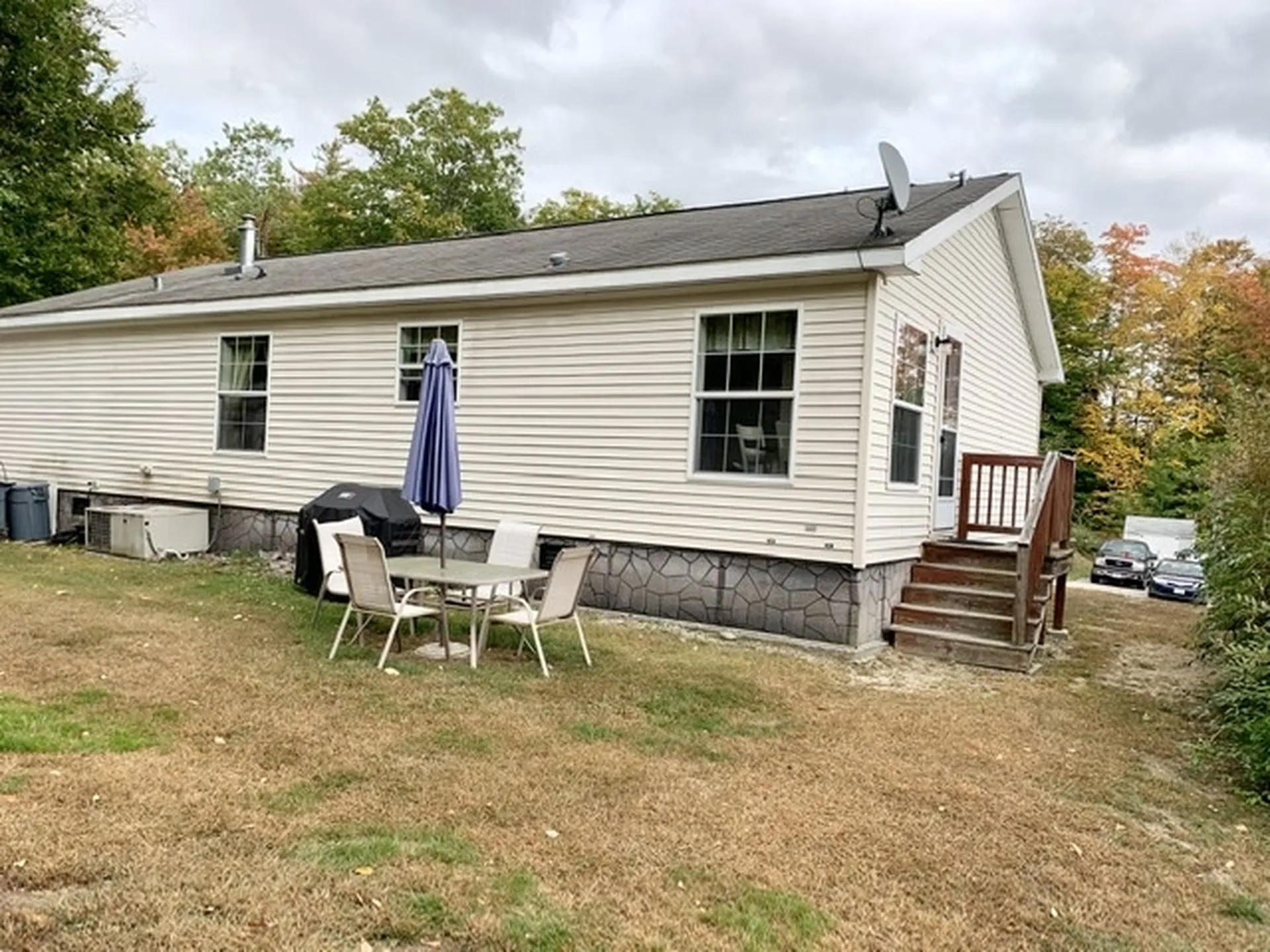 22 Ivy Lane Farmington NH 03835