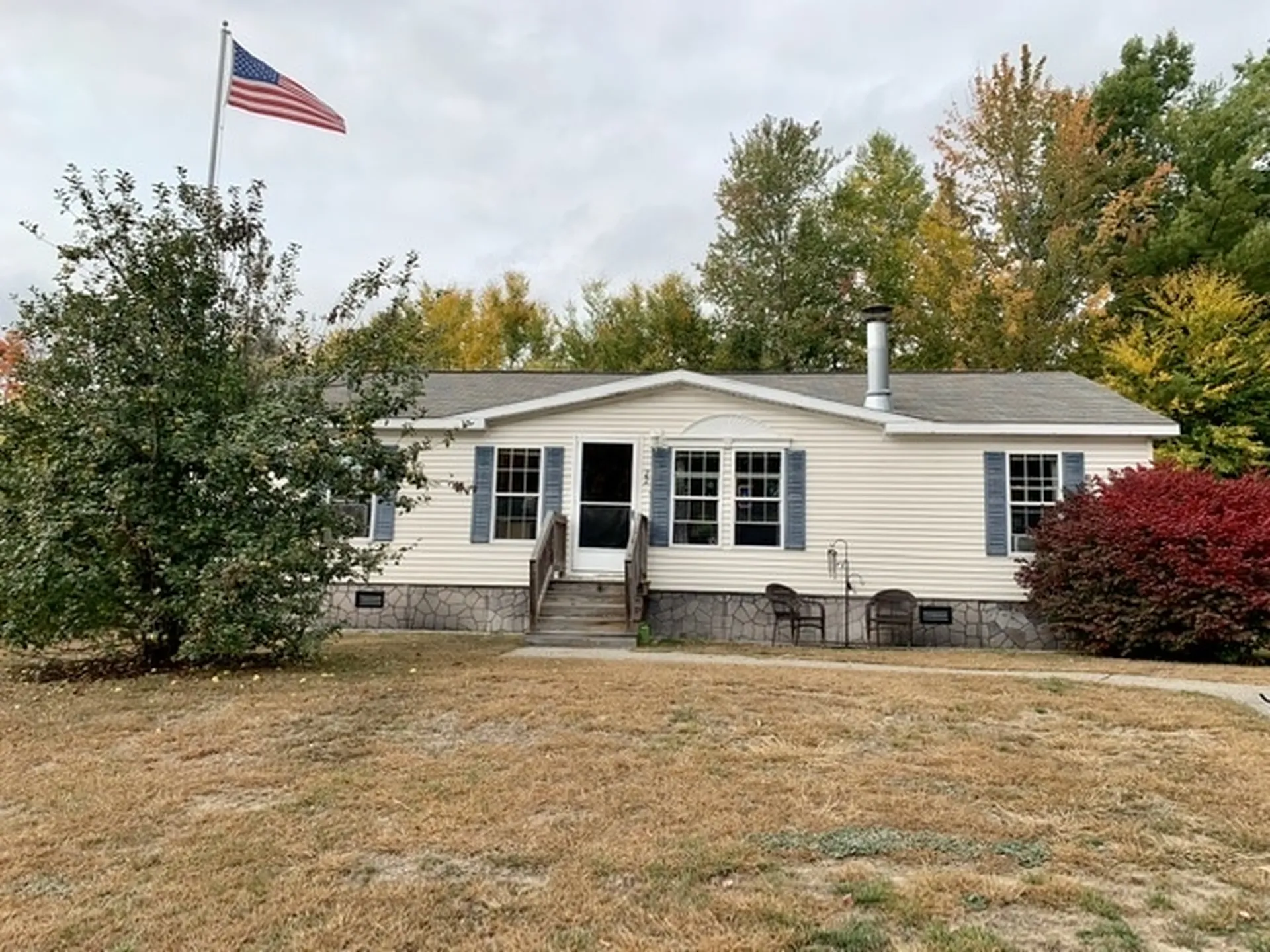 22 Ivy Lane Farmington NH 03835