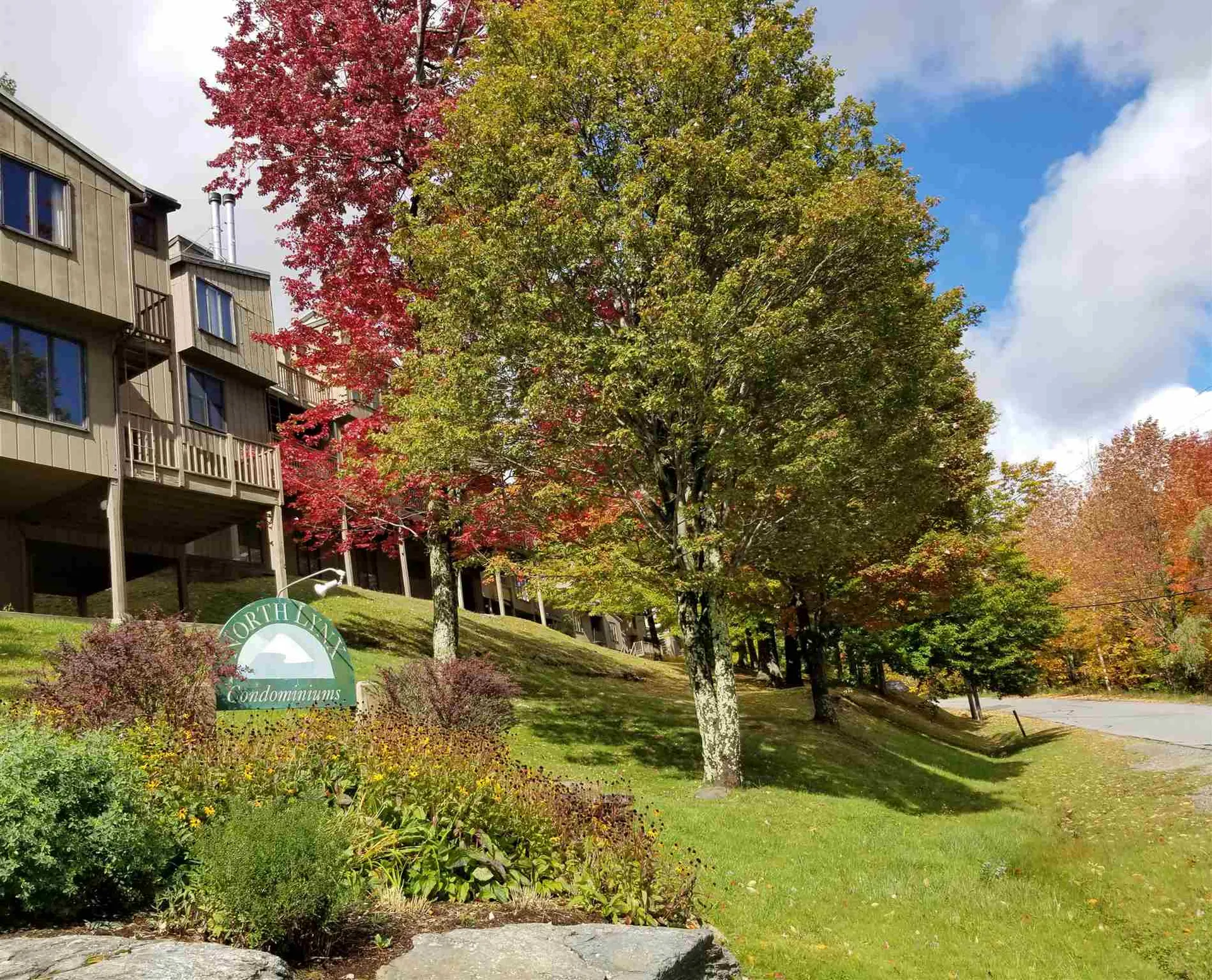 78 Middle Earth Drive Warren VT 05674