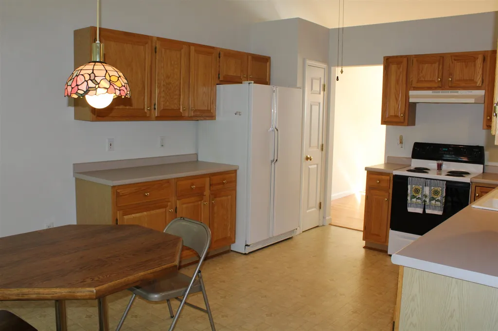 584 Wellington Hill Road Manchester NH 03104