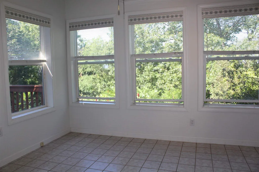 584 Wellington Hill Road Manchester NH 03104
