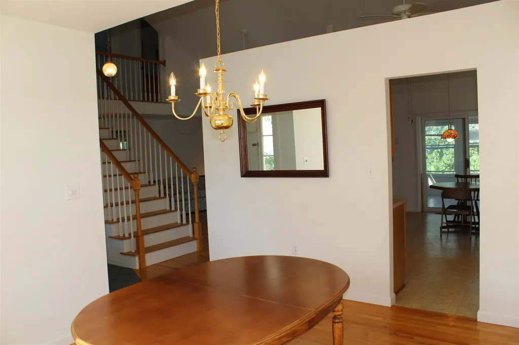 584 Wellington Hill Road Manchester NH 03104