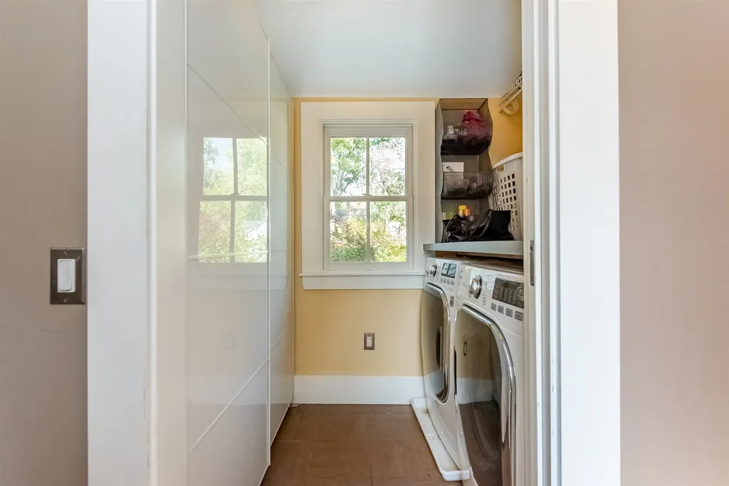 9 Columbus Avenue Exeter NH 03833