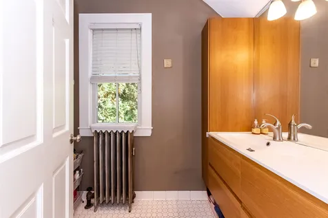 9 Columbus Avenue Exeter NH 03833