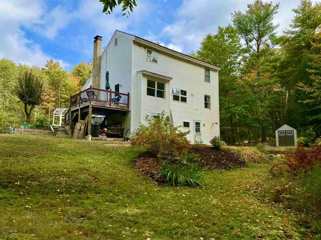 10 Willow Road Barrington NH 03825