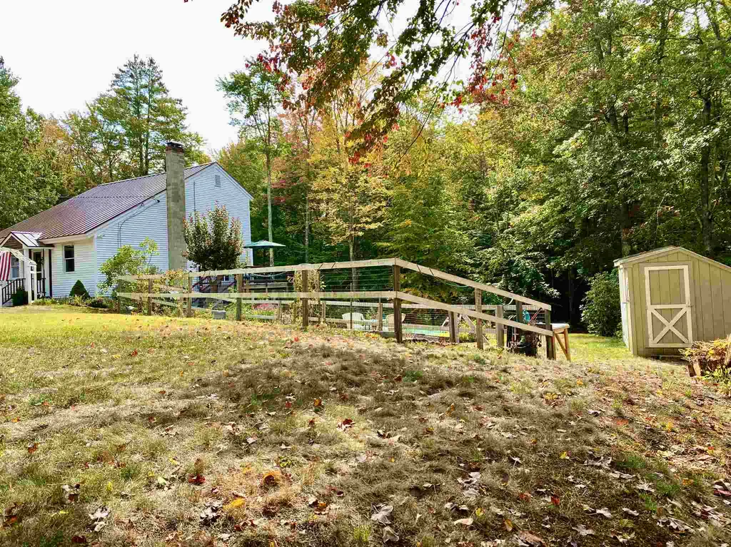 10 Willow Road Barrington NH 03825