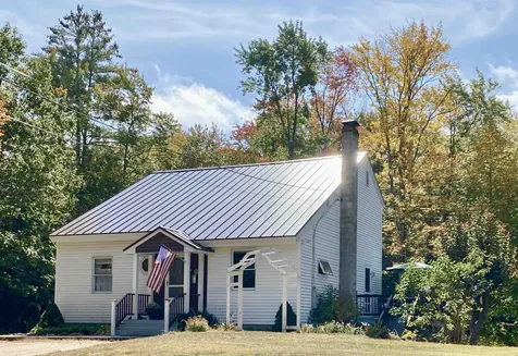 10 Willow Road Barrington NH 03825