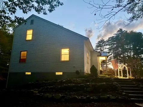 10 Willow Road Barrington NH 03825