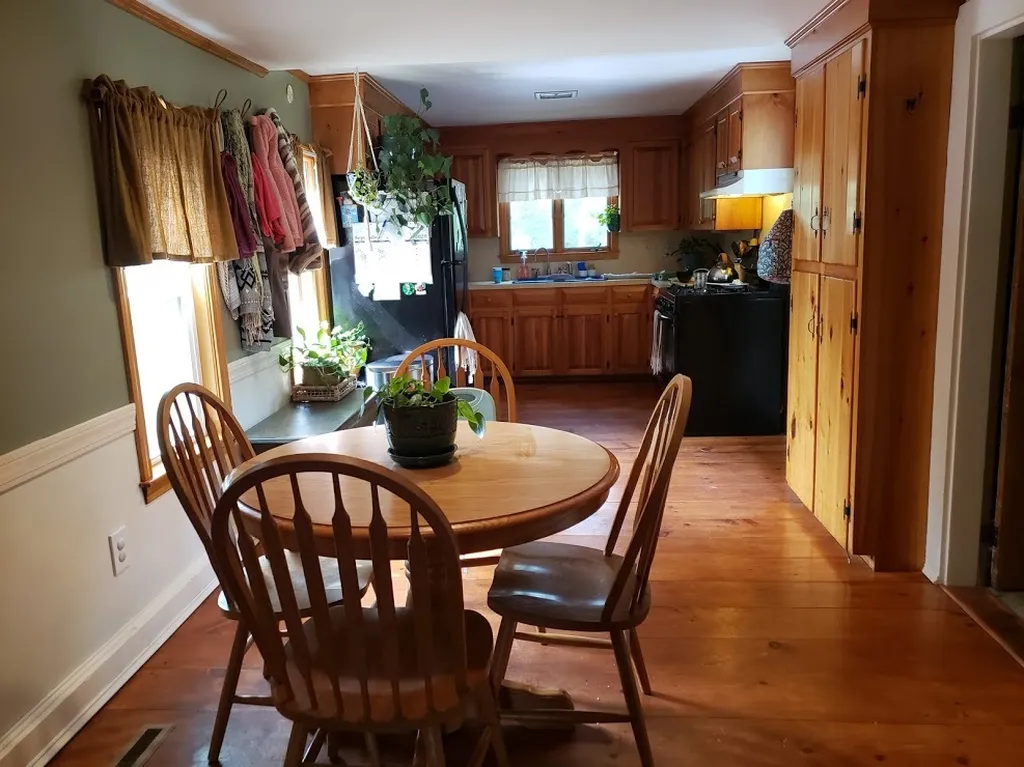 131 Sodom Road Tuftonboro NH 03816