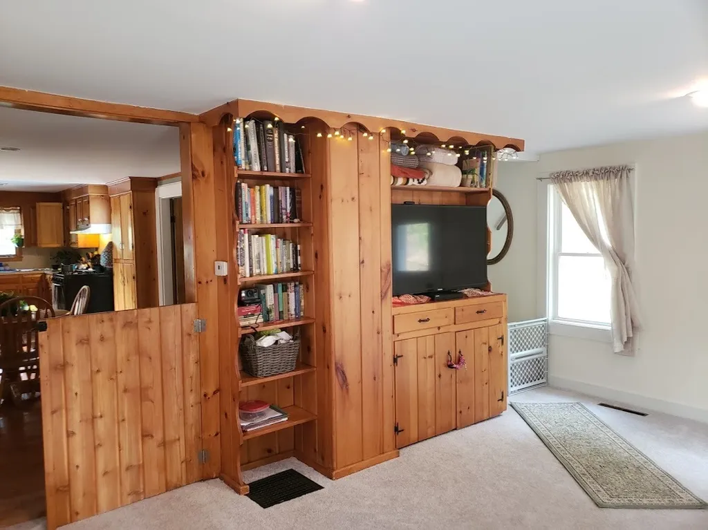 131 Sodom Road Tuftonboro NH 03816