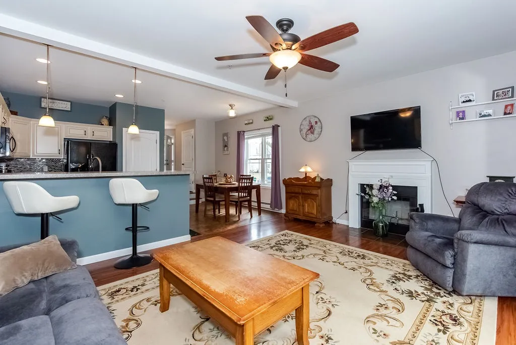 60 Trinity Circle Rochester NH 03839