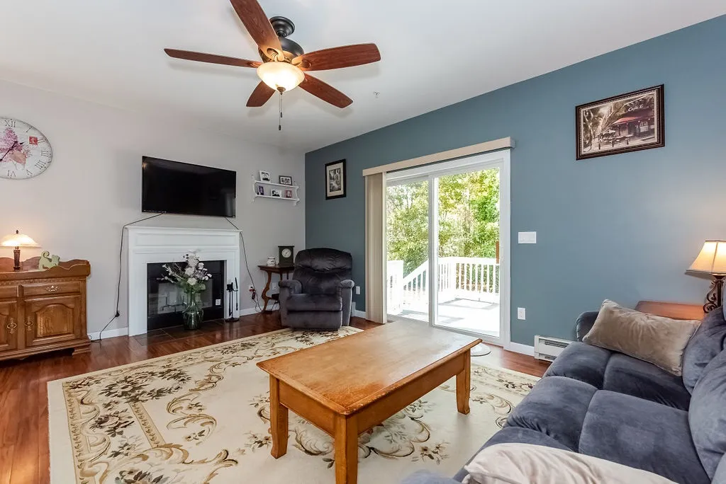 60 Trinity Circle Rochester NH 03839
