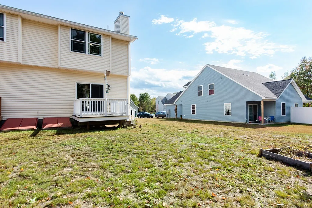60 Trinity Circle Rochester NH 03839