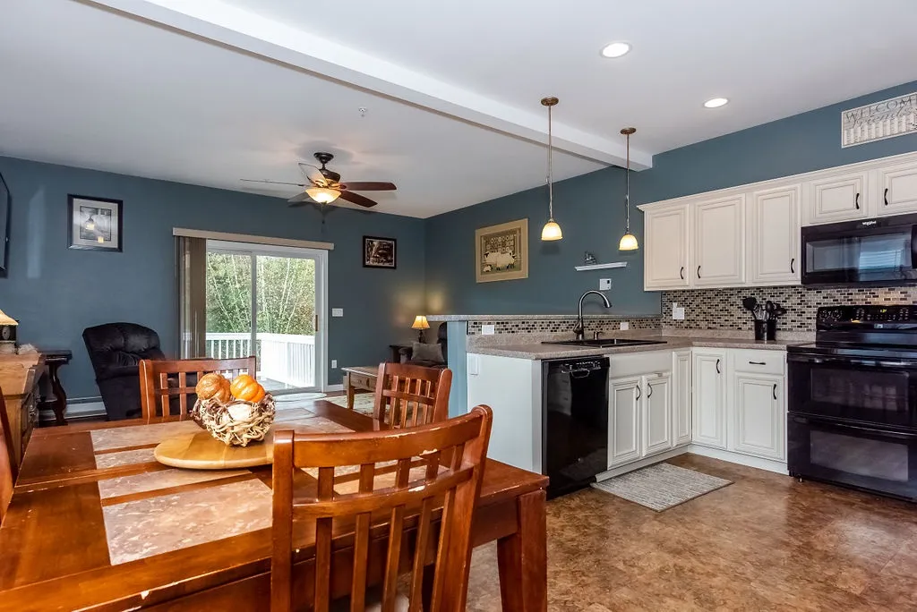 60 Trinity Circle Rochester NH 03839