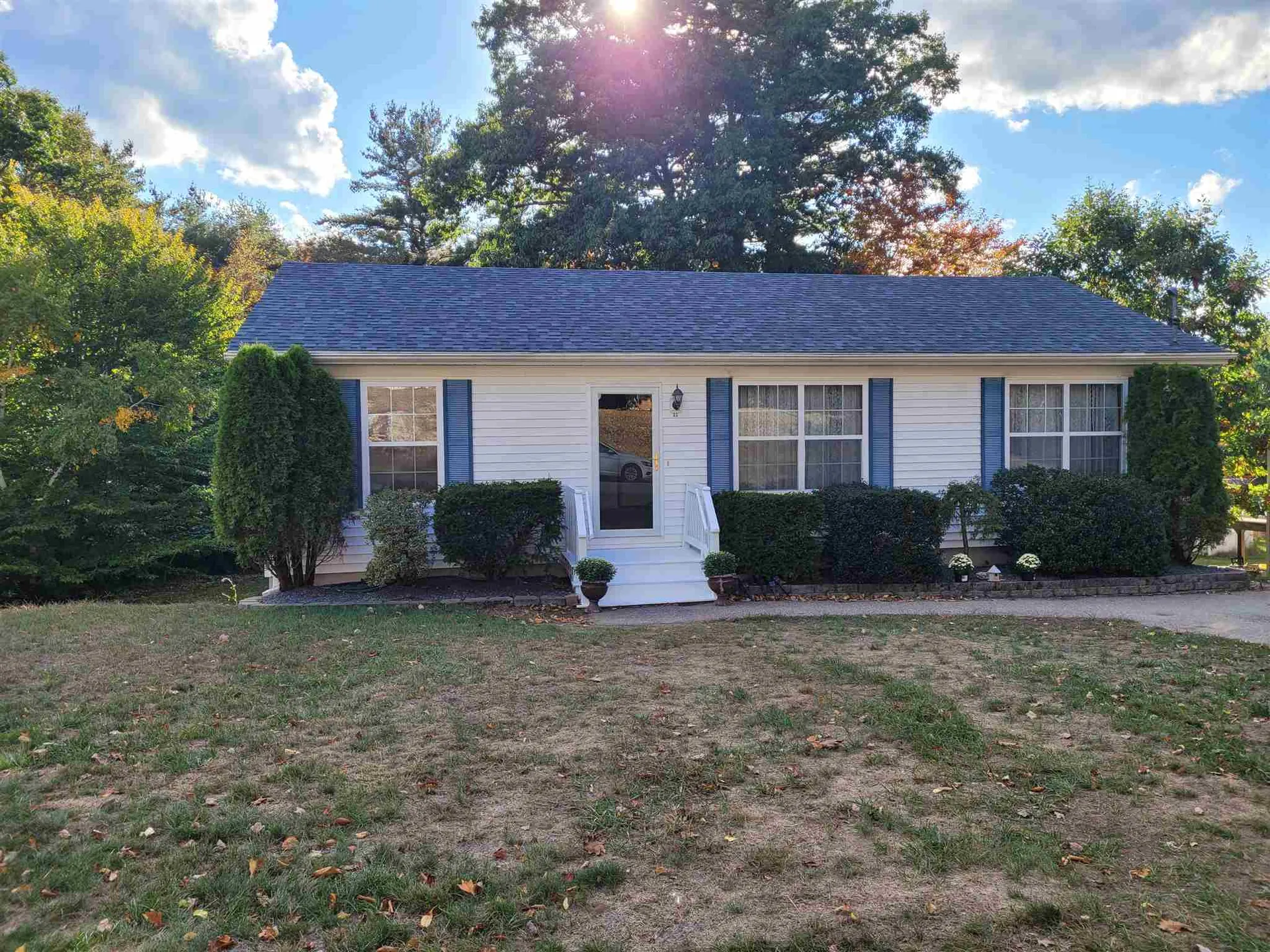 22 Ledgeview Drive Rochester NH 03839