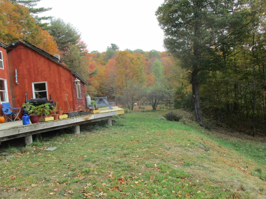 971 Gage Road Tunbridge VT 05077