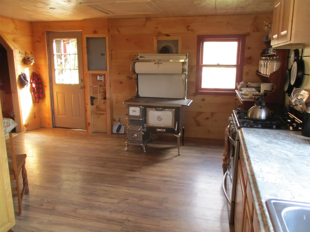 971 Gage Road Tunbridge VT 05077