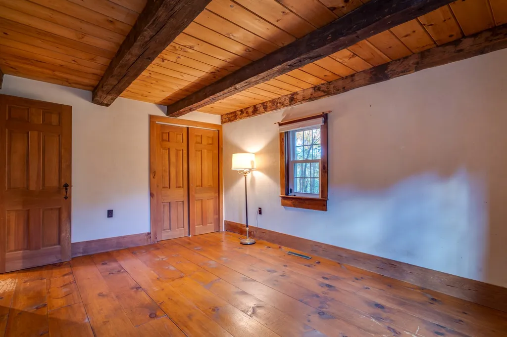 26 Dry Hill Road Rochester NH 03839