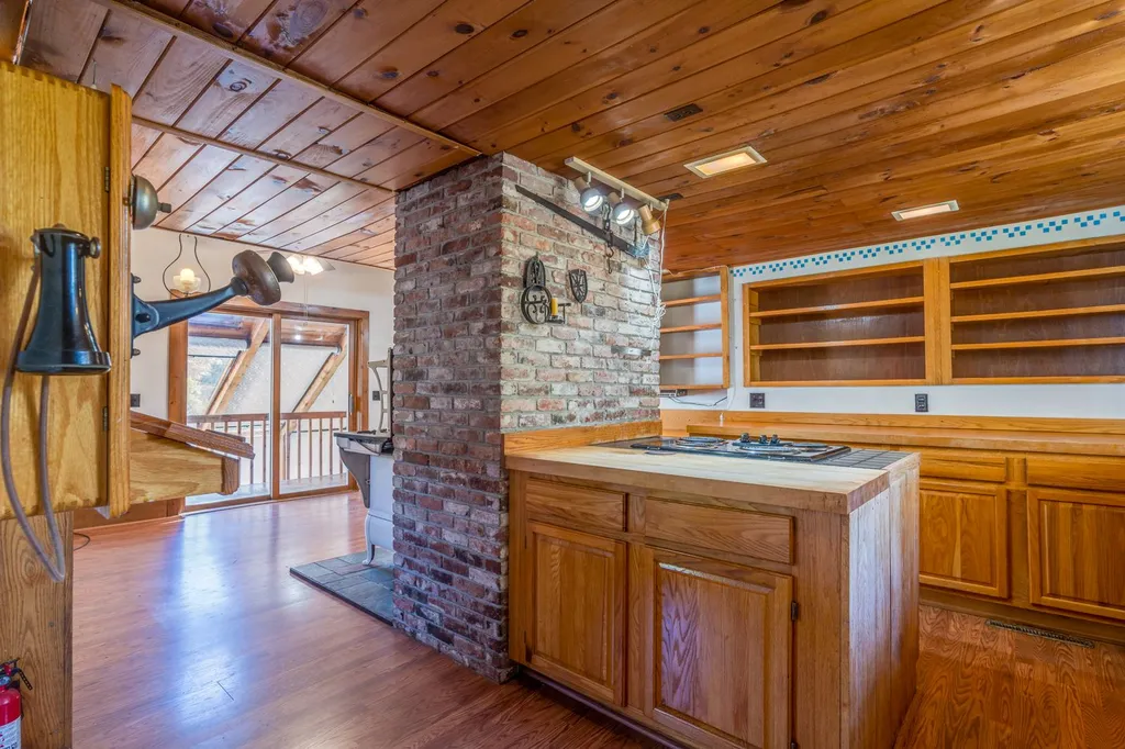 26 Dry Hill Road Rochester NH 03839
