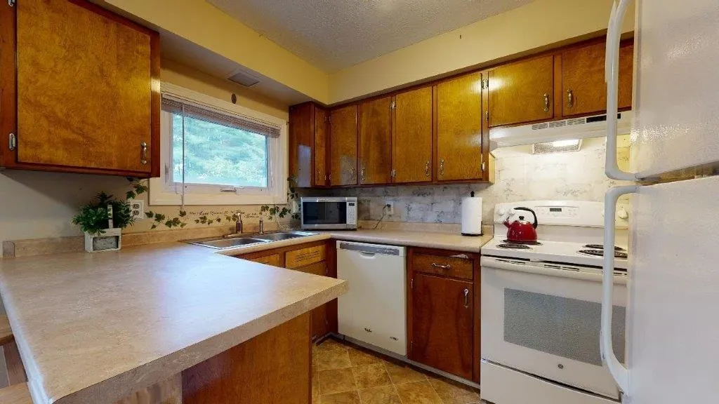 10 Evergreen Drive Milton VT 05468