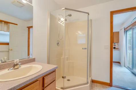 180 Griffin Road Deerfield NH 03037