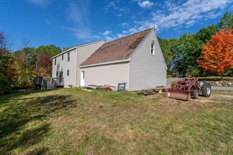 180 Griffin Road Deerfield NH 03037