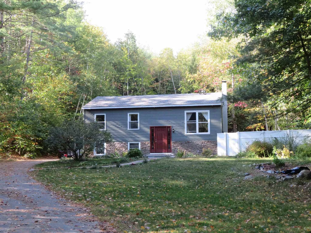 30 Allen Road Bow NH 03304