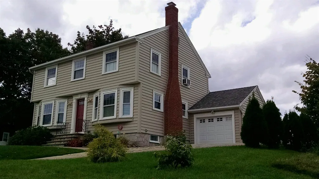276 Tarrytown Road Manchester NH 03103