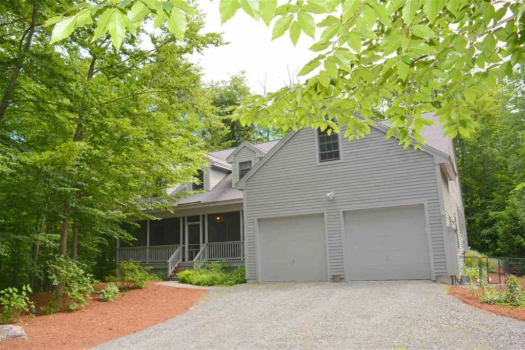14 Sunset Walk Enfield NH 03748