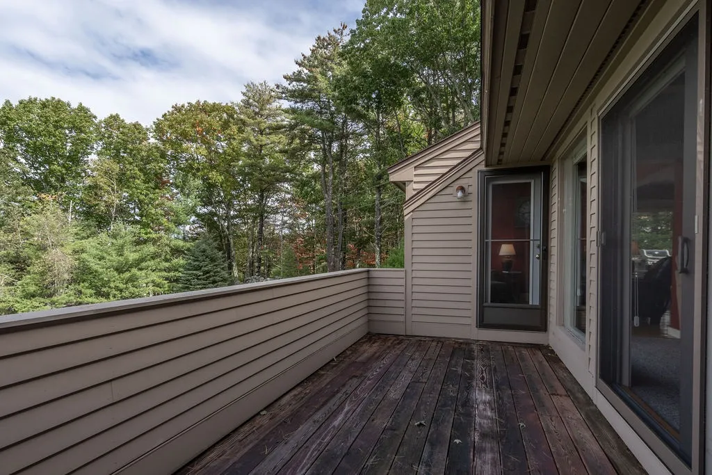 16 London Hill Road Moultonborough NH 03254
