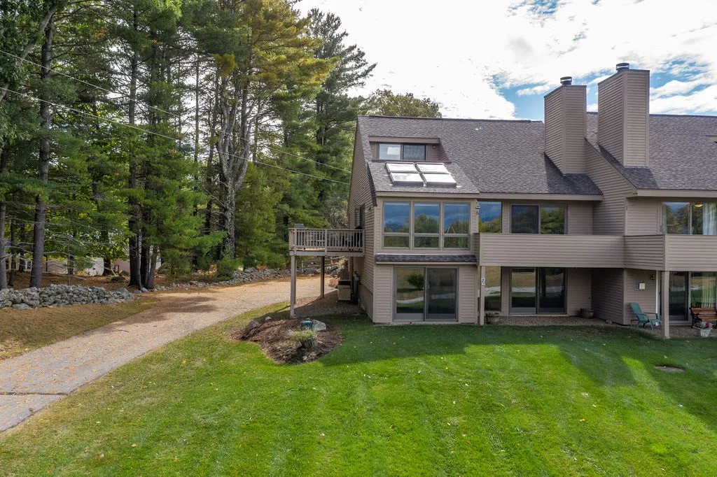 16 London Hill Road Moultonborough NH 03254