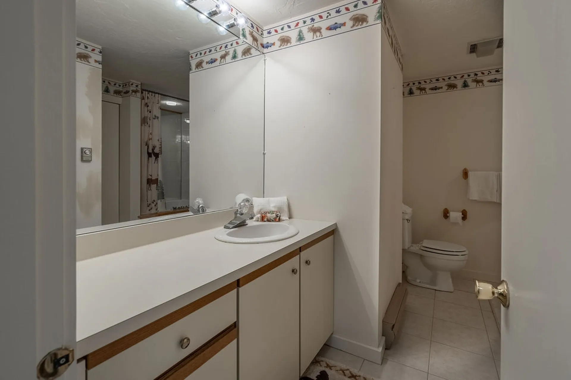 16 London Hill Road Moultonborough NH 03254