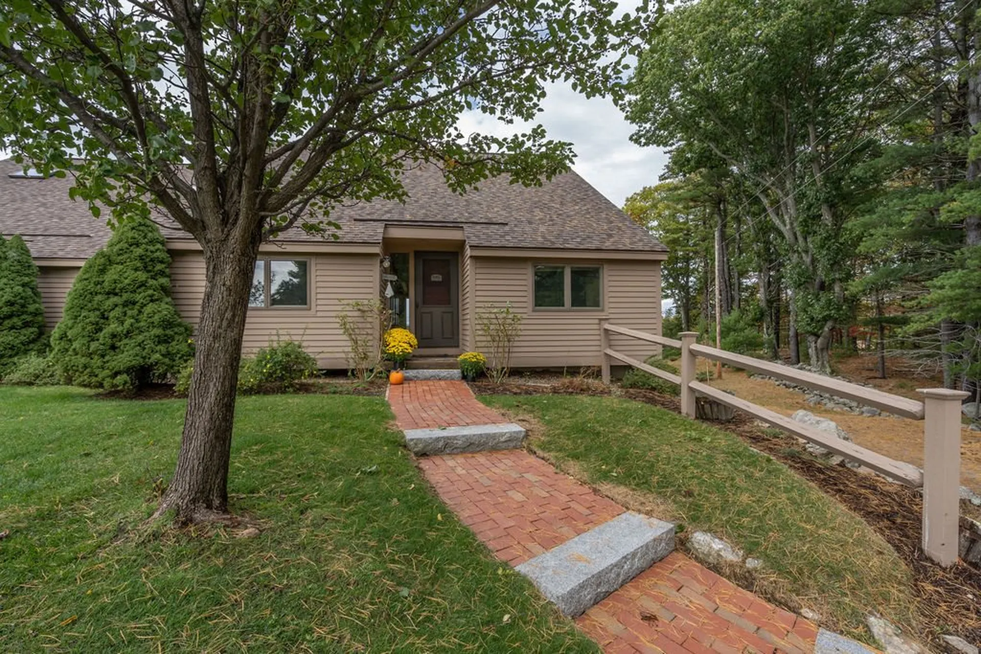 16 London Hill Road Moultonborough NH 03254