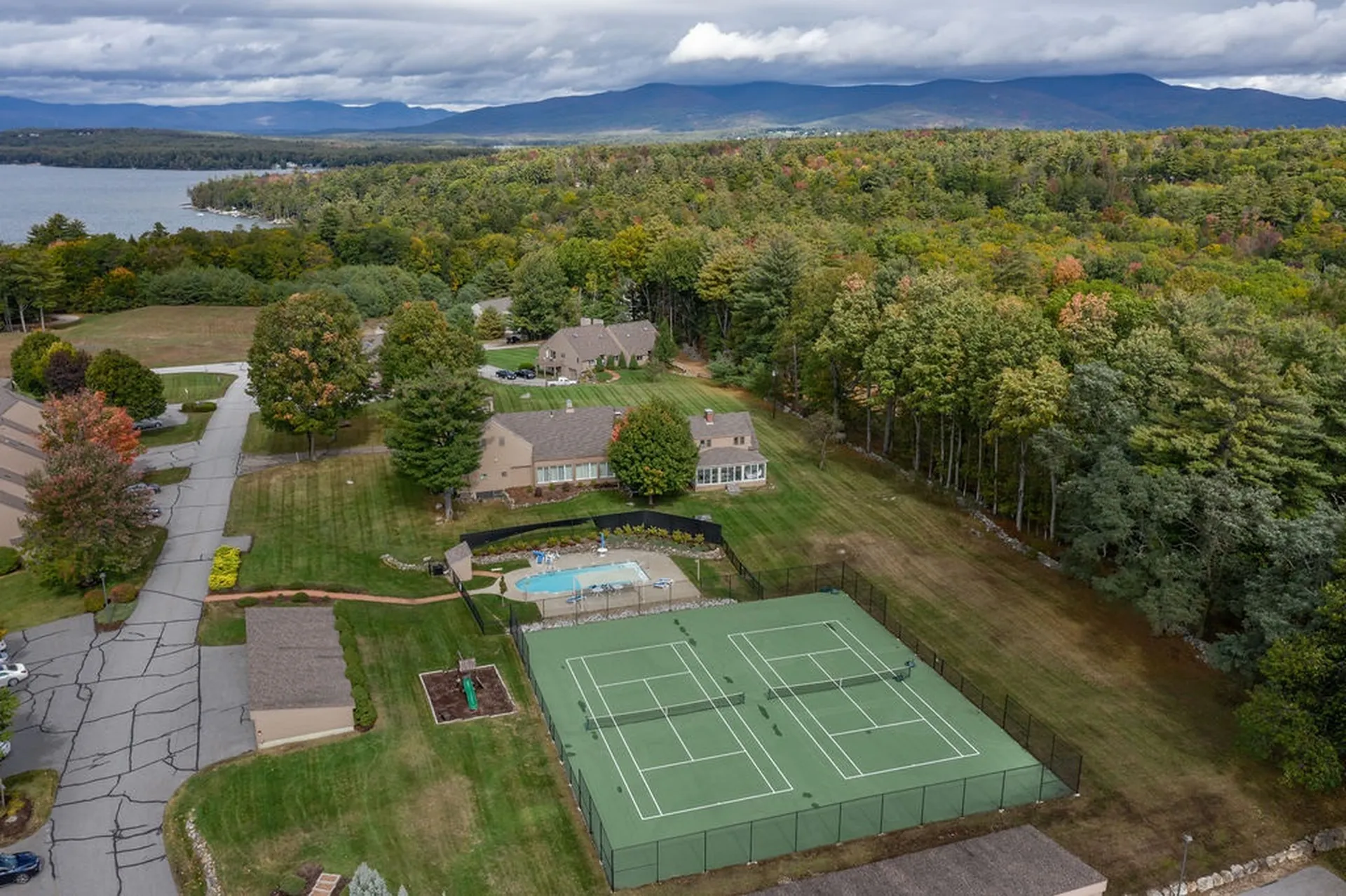 16 London Hill Road Moultonborough NH 03254