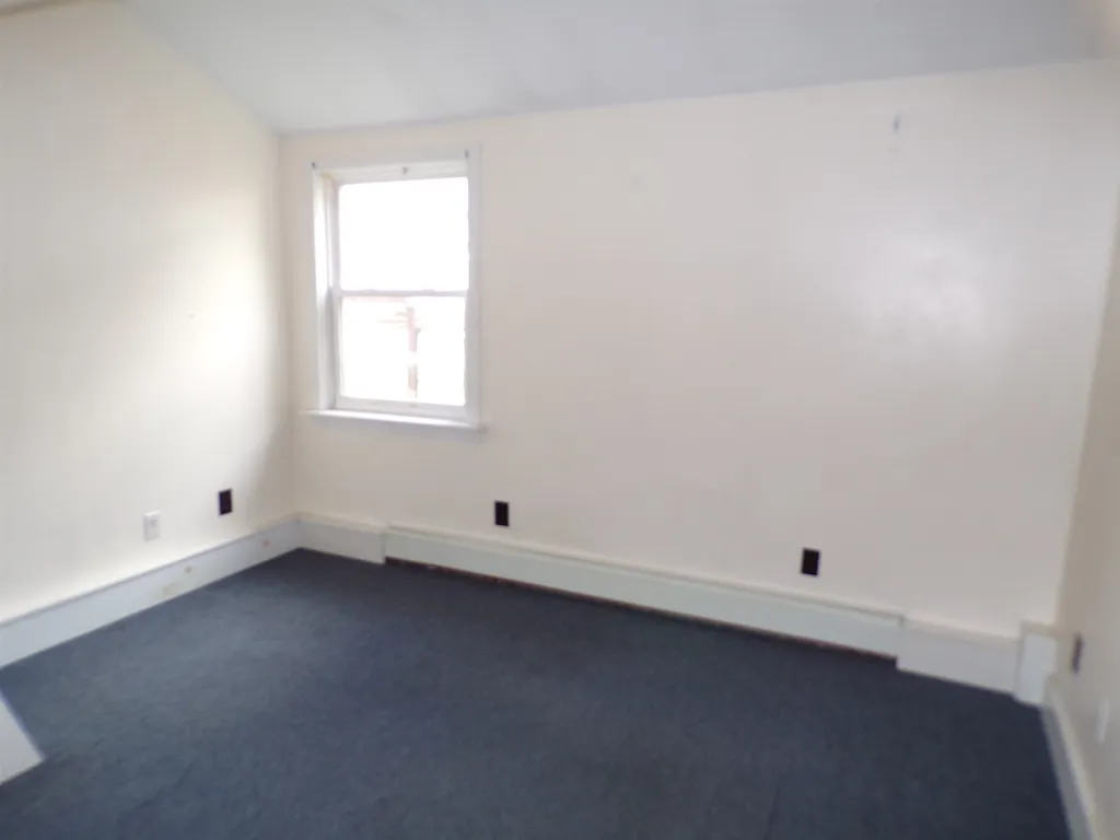 23 Ellis Court Keene NH 03431