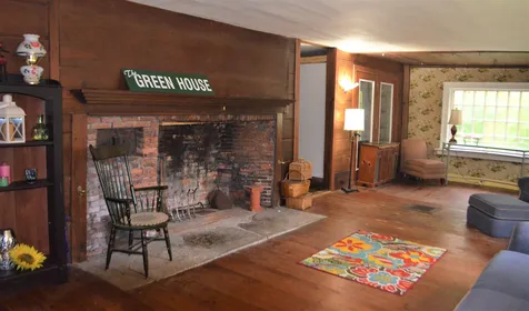 196 Bradford Road Henniker NH 03242