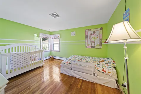 92 Gray Street Manchester NH 03103