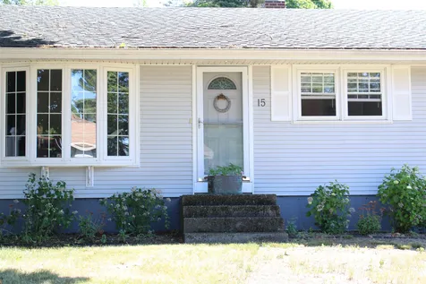 15 Mohawk Street Hinsdale NH 03451